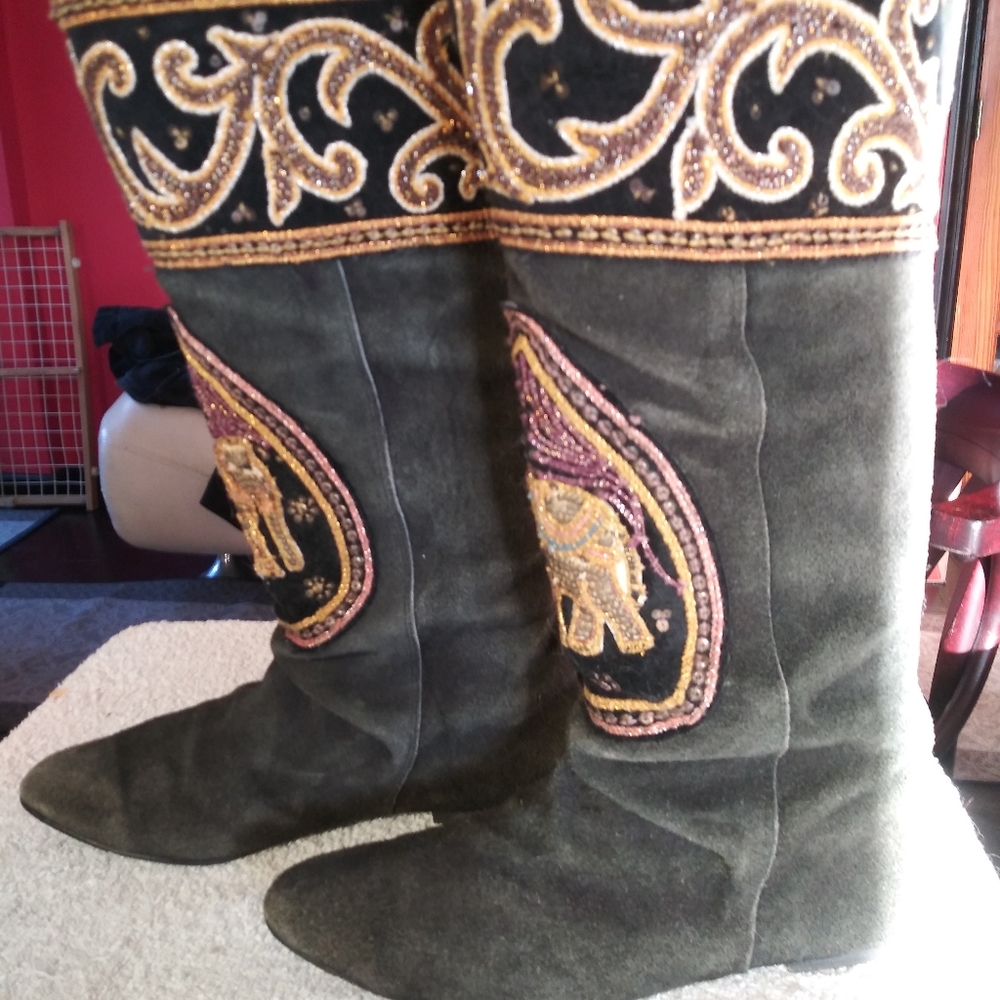 ELEPHANT BEADED SUEDE BOOTS